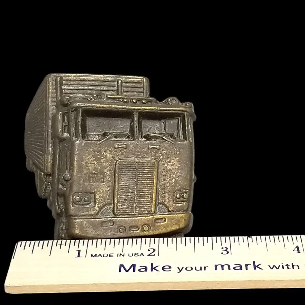 Vintage Belt Buckle Tractor‎ Trailer 18-Wheeler Big Rig Truck Long Distance Haul
